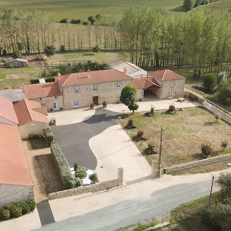 Le Logis Du Chateau Vieillevigne 外观 照片