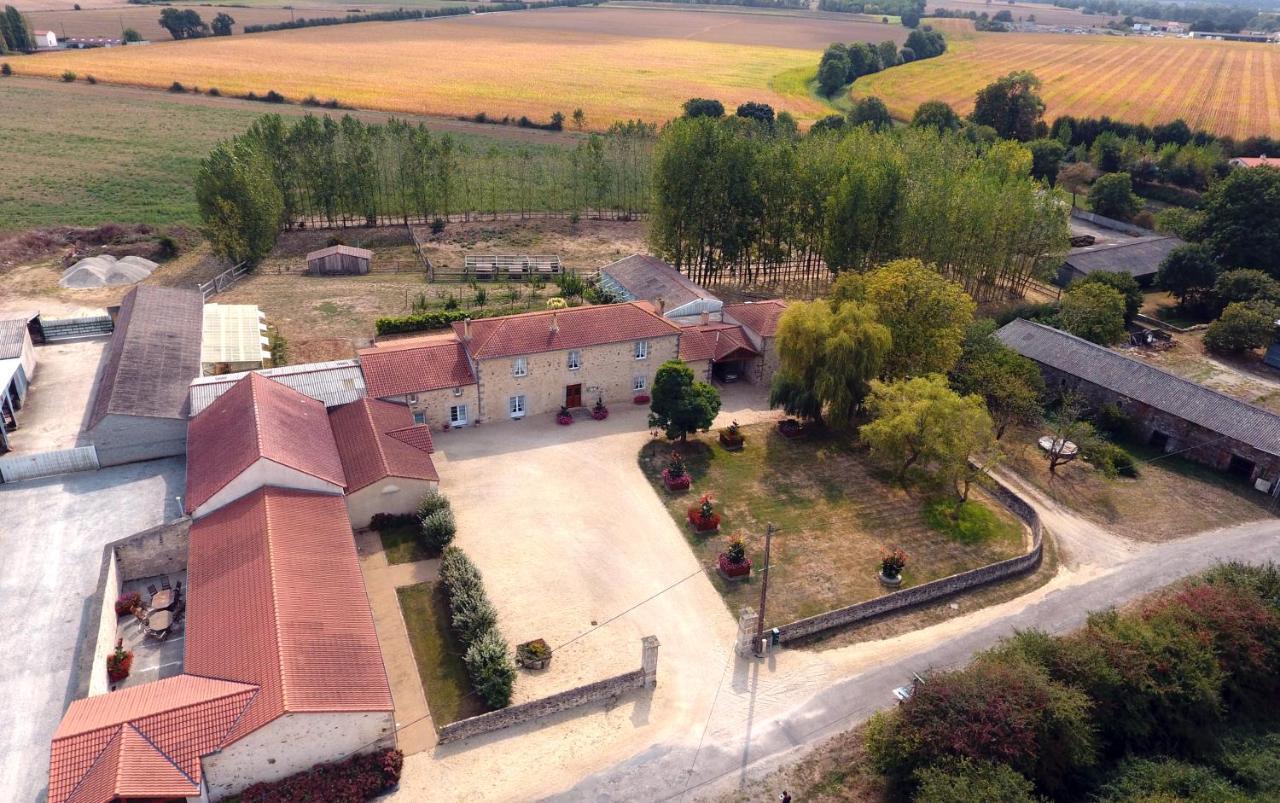 Le Logis Du Chateau Vieillevigne 外观 照片
